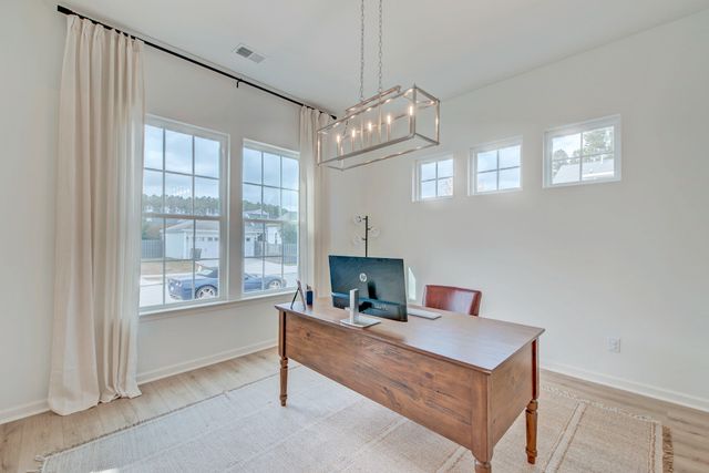 648 Water Lily Trail, Summerville, SC 29485