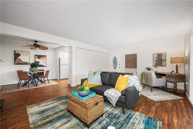 1841 McKinney Way 24G, Seal Beach, CA 90740
