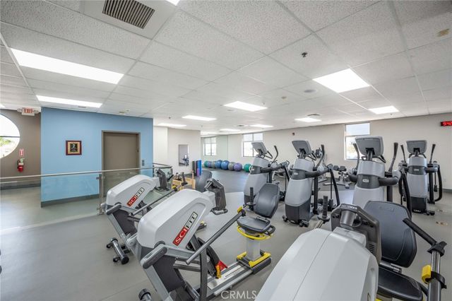 1841 McKinney Way 24G, Seal Beach, CA 90740