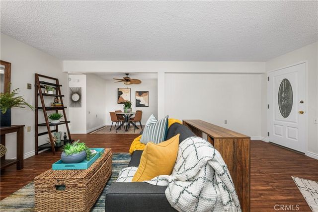 1841 McKinney Way 24G, Seal Beach, CA 90740