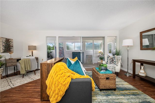 1841 McKinney Way 24G, Seal Beach, CA 90740