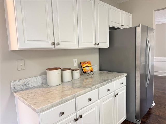 1170 Laurel Cove Drive, Snellville, GA 30078