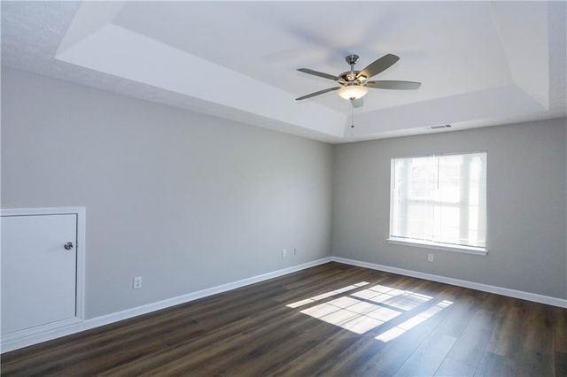 1170 Laurel Cove Drive, Snellville, GA 30078