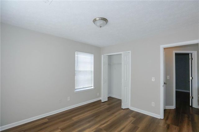 1170 Laurel Cove Drive, Snellville, GA 30078