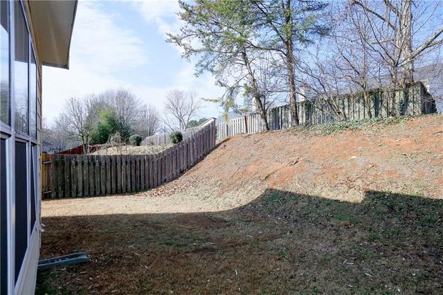 1170 Laurel Cove Drive, Snellville, GA 30078