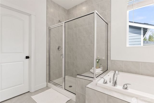 14957 Olympic Loop E, Bonney Lake, WA 98391