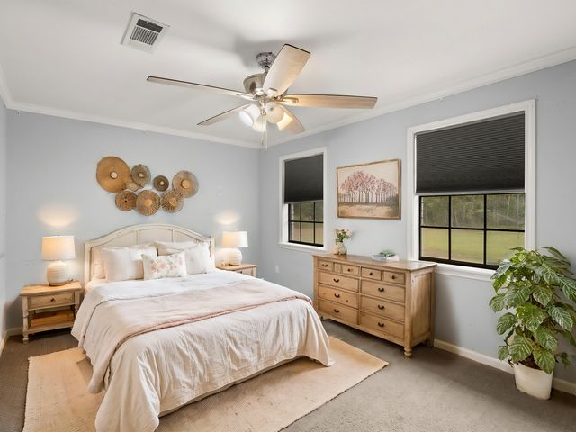 176 Country Club Circle, Leesville, LA 71446