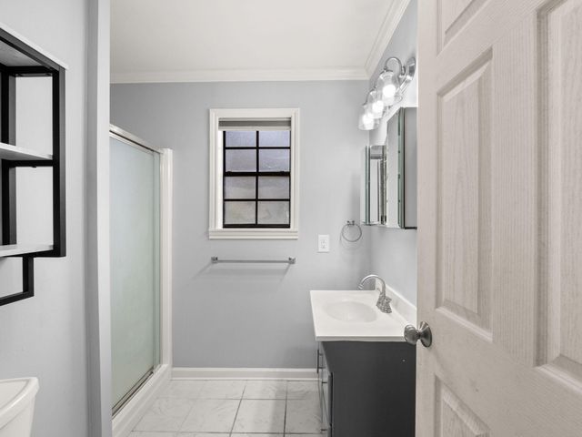 176 Country Club Circle, Leesville, LA 71446