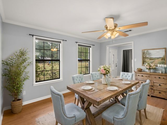 176 Country Club Circle, Leesville, LA 71446