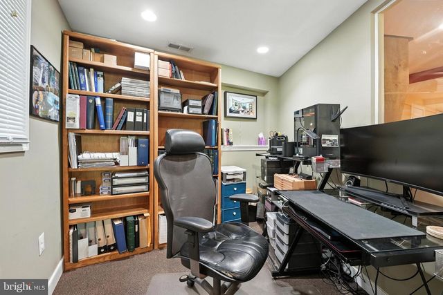 4725 SPRUCE AVE, Fairfax, VA 22030