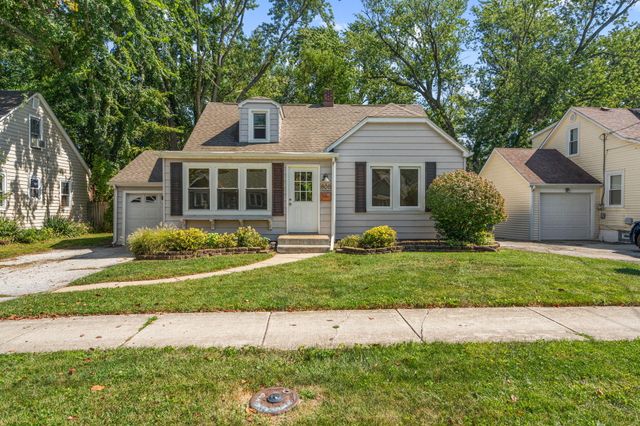 808 N West Street, Crown Point, IN 46307