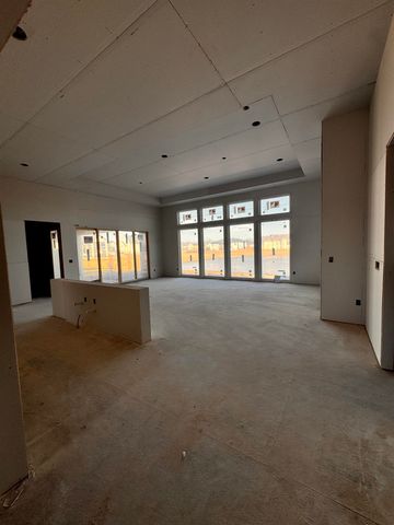 2310 N Sagebrush St, Wichita, KS 67230