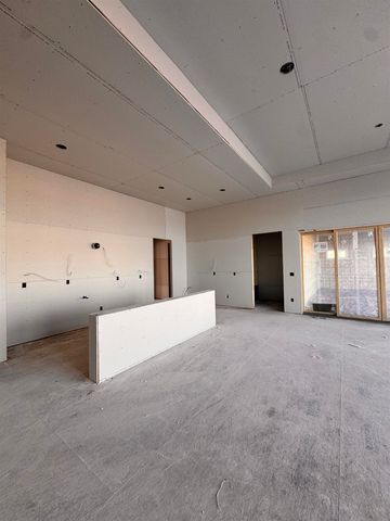 2310 N Sagebrush St, Wichita, KS 67230