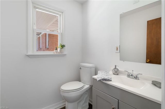 459 Elizabeth Lake DR, Hampton, VA 23669