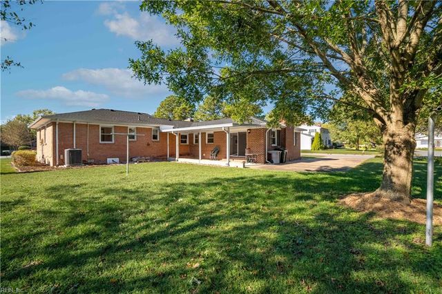 459 Elizabeth Lake DR, Hampton, VA 23669