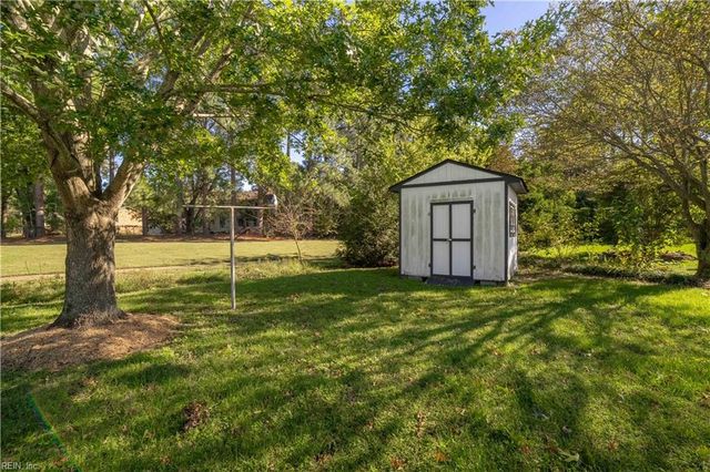 459 Elizabeth Lake DR, Hampton, VA 23669