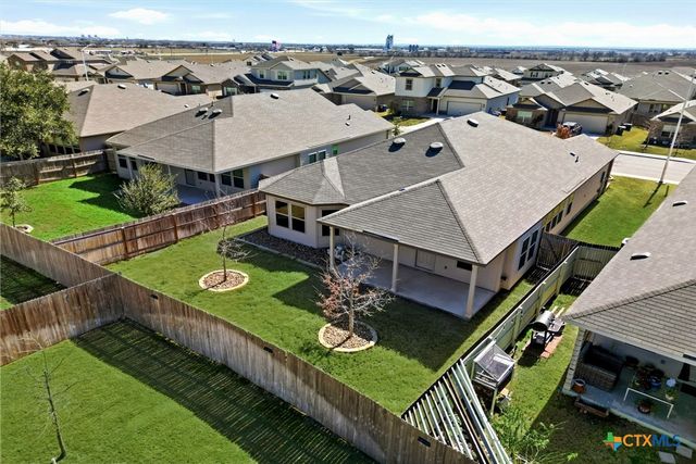 1132 Amber Lake, Seguin, TX 78155