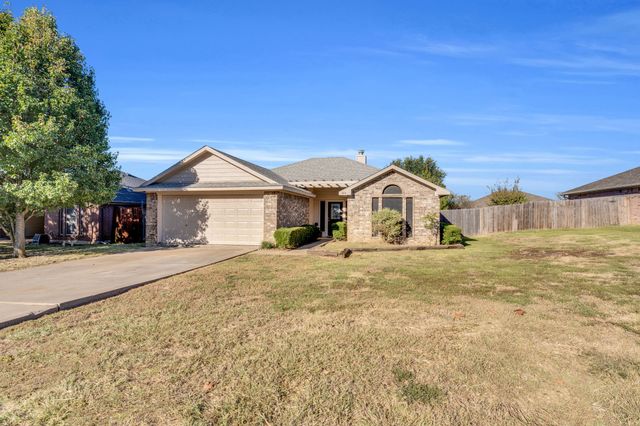 203 Cheyenne Trail, Alvarado, TX 76009