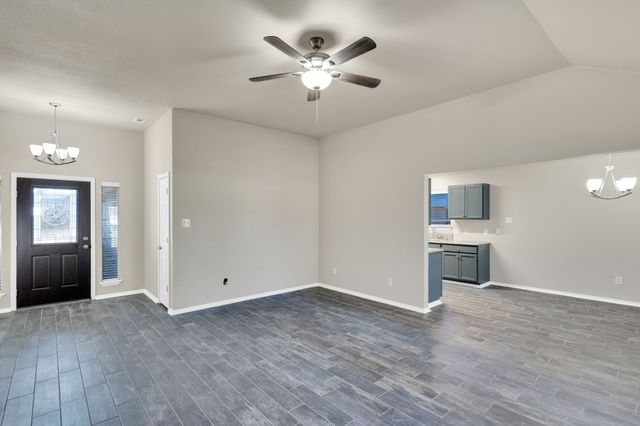 203 Cheyenne Trail, Alvarado, TX 76009