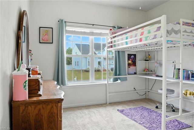205 Deanes Station RD, Suffolk, VA 23435