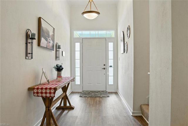 205 Deanes Station RD, Suffolk, VA 23435