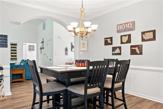 205 Deanes Station RD, Suffolk, VA 23435