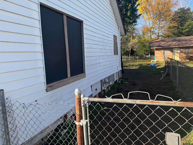 103 Mallory St., Lindale, TX 75771