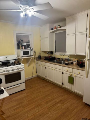 103 Mallory St., Lindale, TX 75771