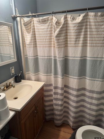 103 Mallory St., Lindale, TX 75771