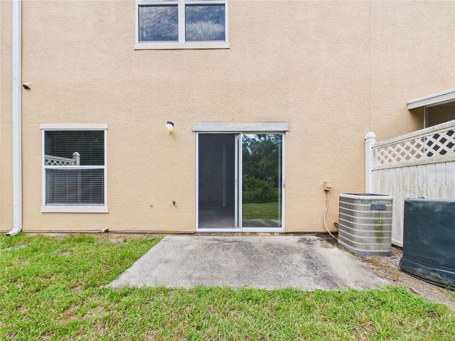 16310 FAIRFORD PALMS COURT, Tampa, FL 33647