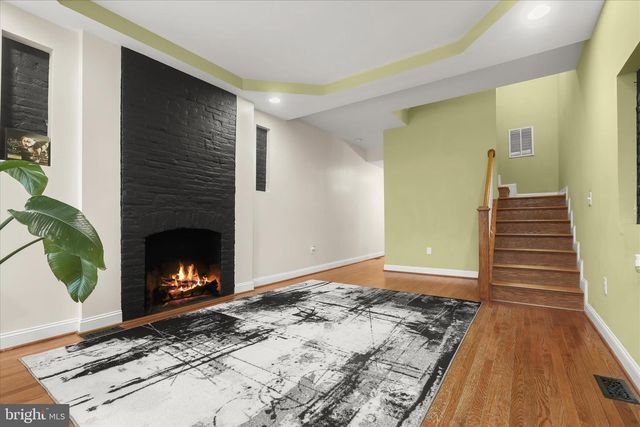 1438 N BOND ST, Baltimore, MD 21213