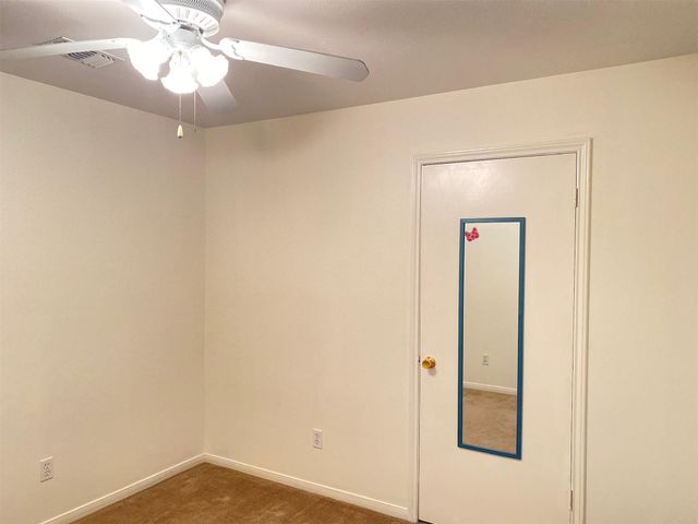 2733 Davis Avenue, Rosenberg, TX 77471