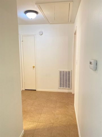 2733 Davis Avenue, Rosenberg, TX 77471