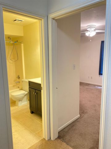 2733 Davis Avenue, Rosenberg, TX 77471