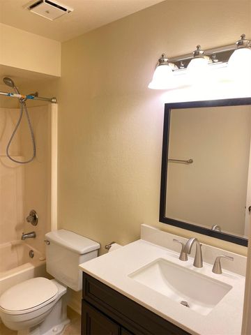 2733 Davis Avenue, Rosenberg, TX 77471