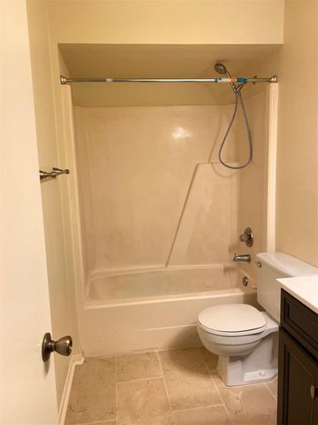2733 Davis Avenue, Rosenberg, TX 77471