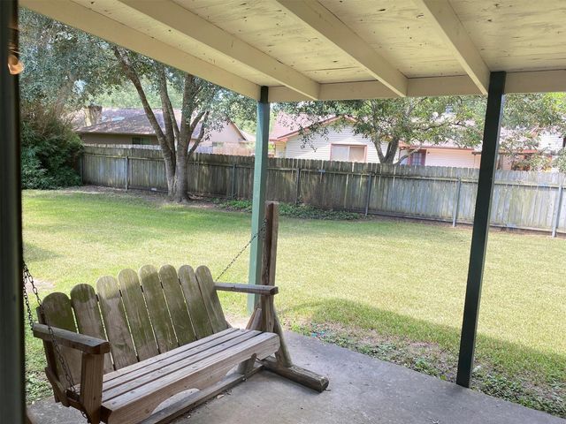 2733 Davis Avenue, Rosenberg, TX 77471