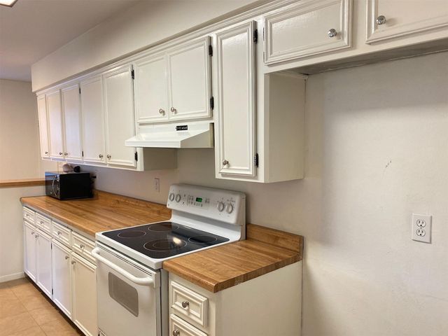 2733 Davis Avenue, Rosenberg, TX 77471
