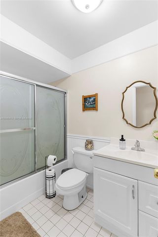 11700 NW 41st St, Sunrise, FL 33323