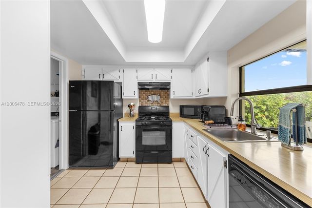 11700 NW 41st St, Sunrise, FL 33323