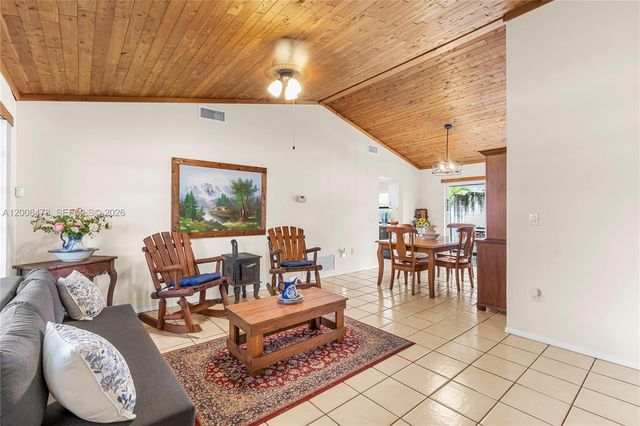 11700 NW 41st St, Sunrise, FL 33323