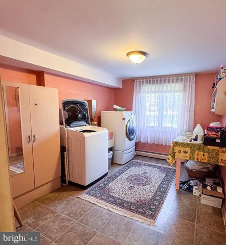 2145 EDGE HILL RD, Huntingdon Valley, PA 19006