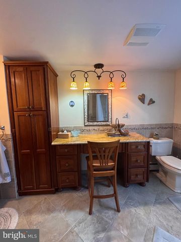 2145 EDGE HILL RD, Huntingdon Valley, PA 19006