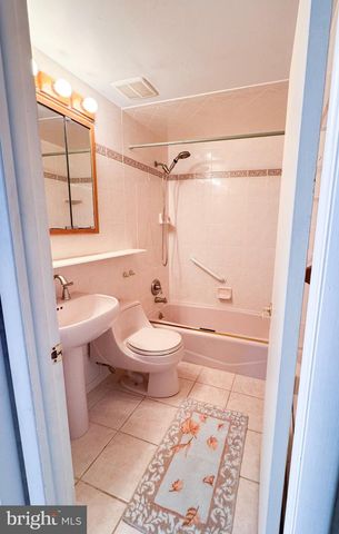 2145 EDGE HILL RD, Huntingdon Valley, PA 19006