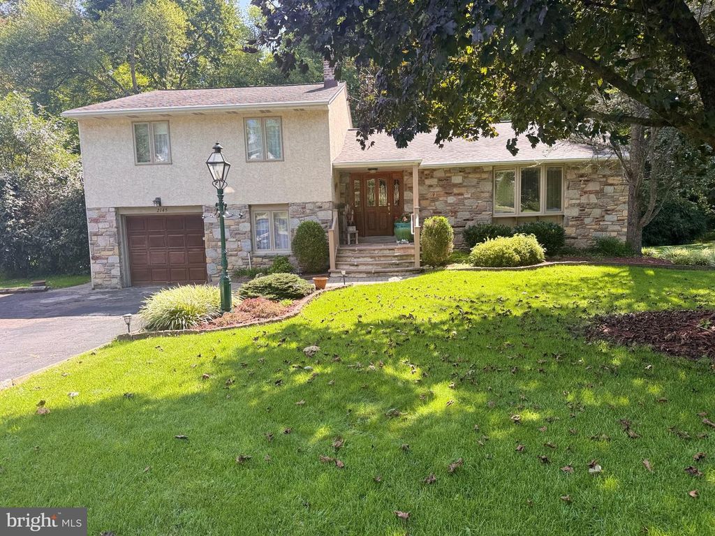 2145 EDGE HILL RD, HUNTINGDON VALLEY, PA 19006 — exterior