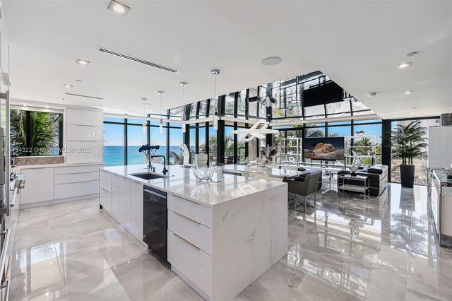 2205 S Surf Rd 4A, Hollywood, FL 33019