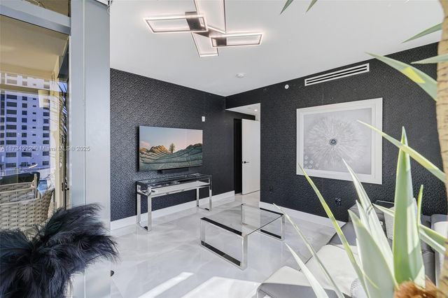 2205 S Surf Rd 4A, Hollywood, FL 33019