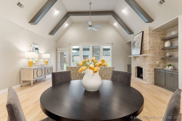 2708 W Van Buren Court, Broken Arrow, OK 74011