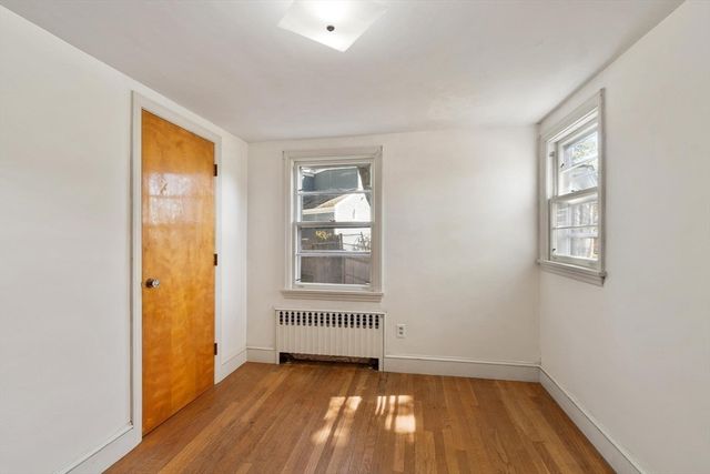 4 Bicknell Terrace, Lawrence, MA 01841