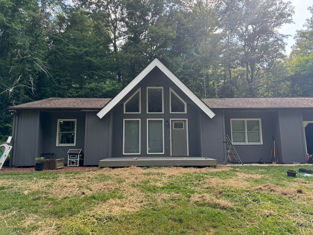 4515 Grassy Hill RD, Rocky Mount, VA 24151